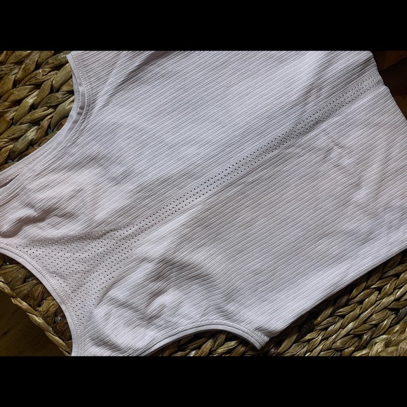 Athleta Ribbed Racer Back Tank - Picture 4 of 5